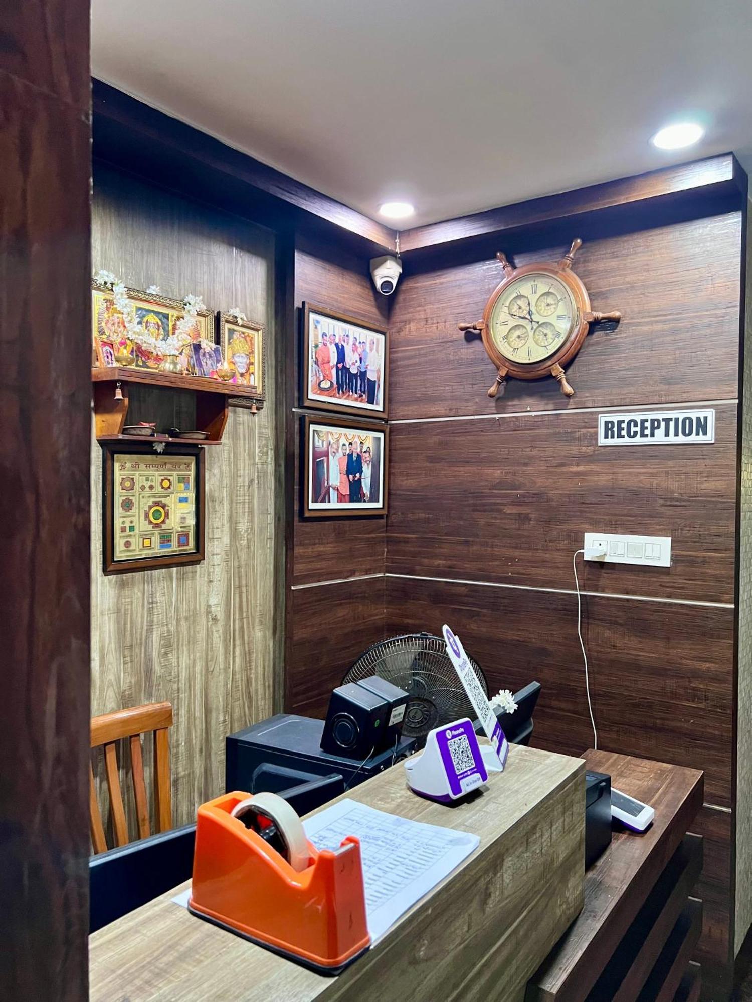 Ratna Sagar Hotel Manipal Buitenkant foto